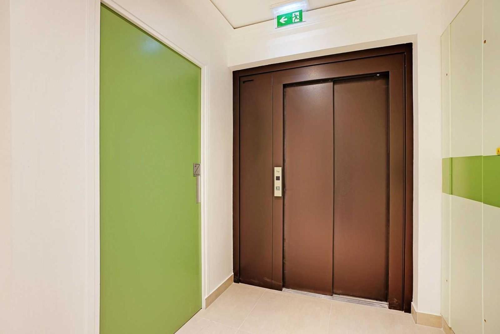 Raffinement Et Confort Dans Cette Residence A Levallois-Perret Esterno foto
