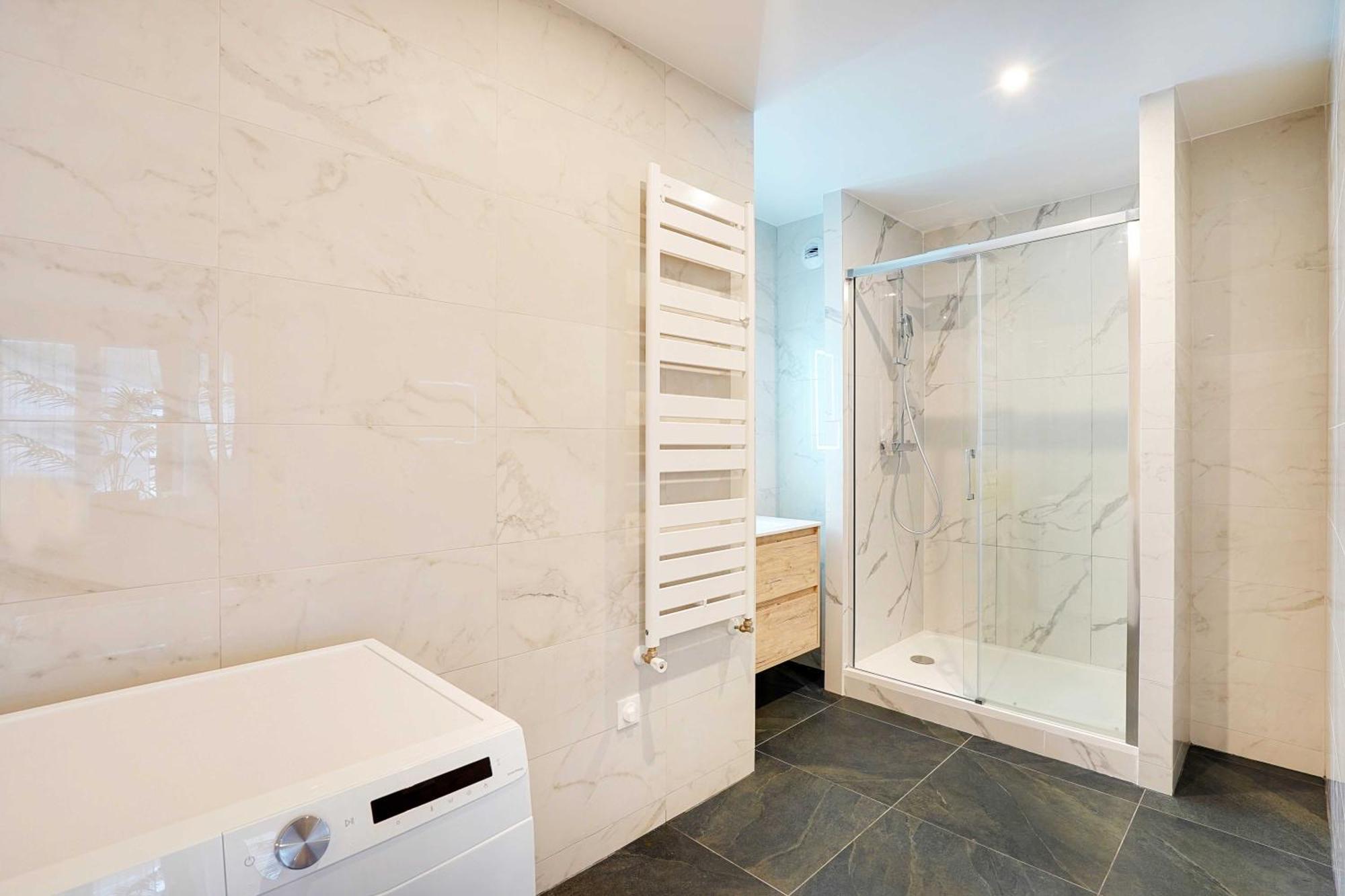 Raffinement Et Confort Dans Cette Residence A Levallois-Perret Esterno foto