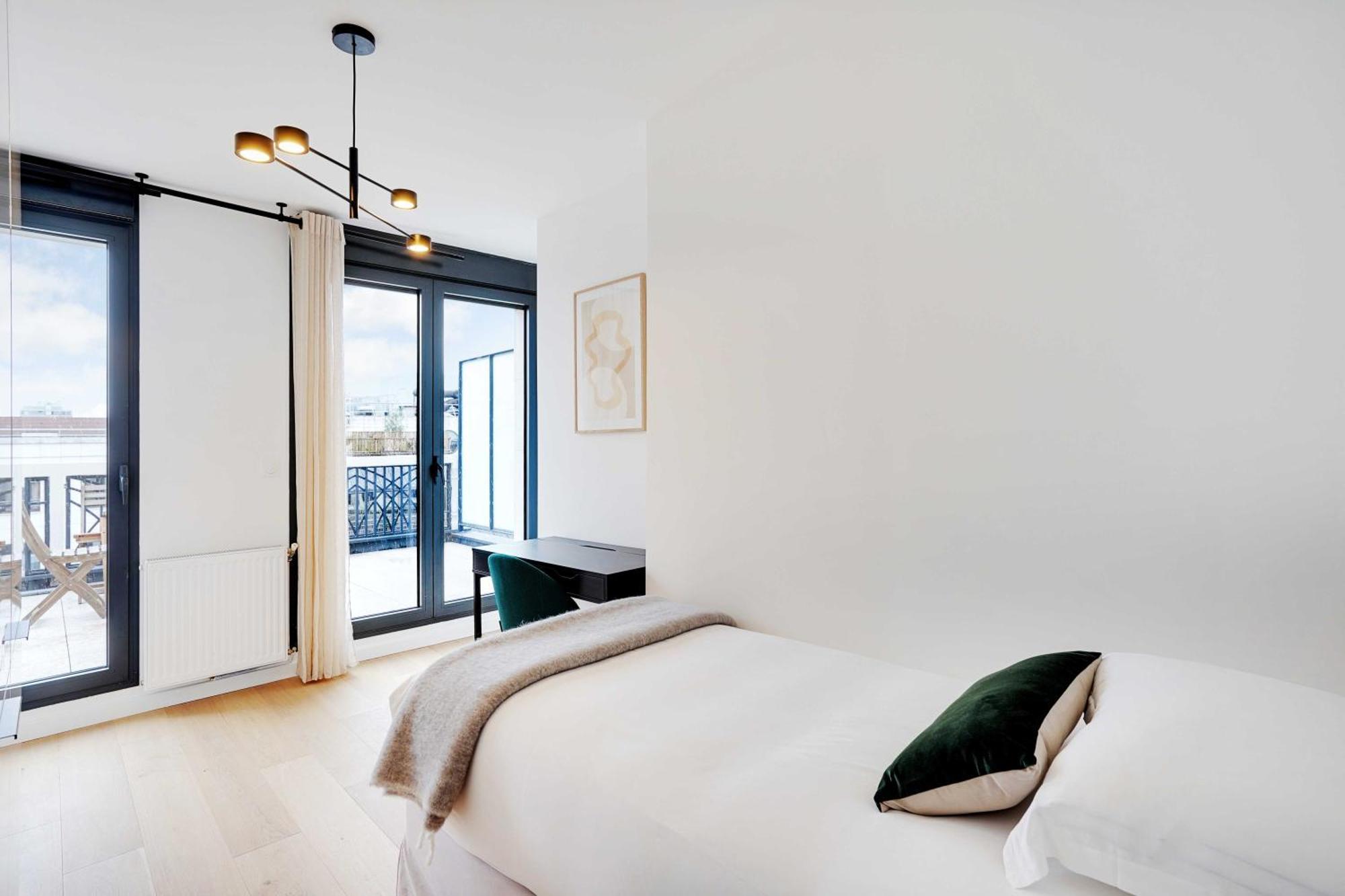 Raffinement Et Confort Dans Cette Residence A Levallois-Perret Esterno foto