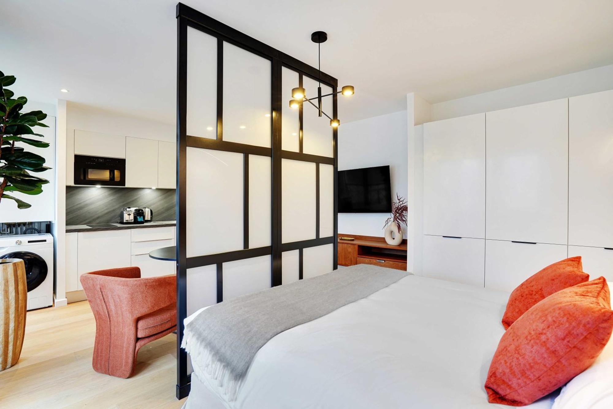 Raffinement Et Confort Dans Cette Residence A Levallois-Perret Esterno foto
