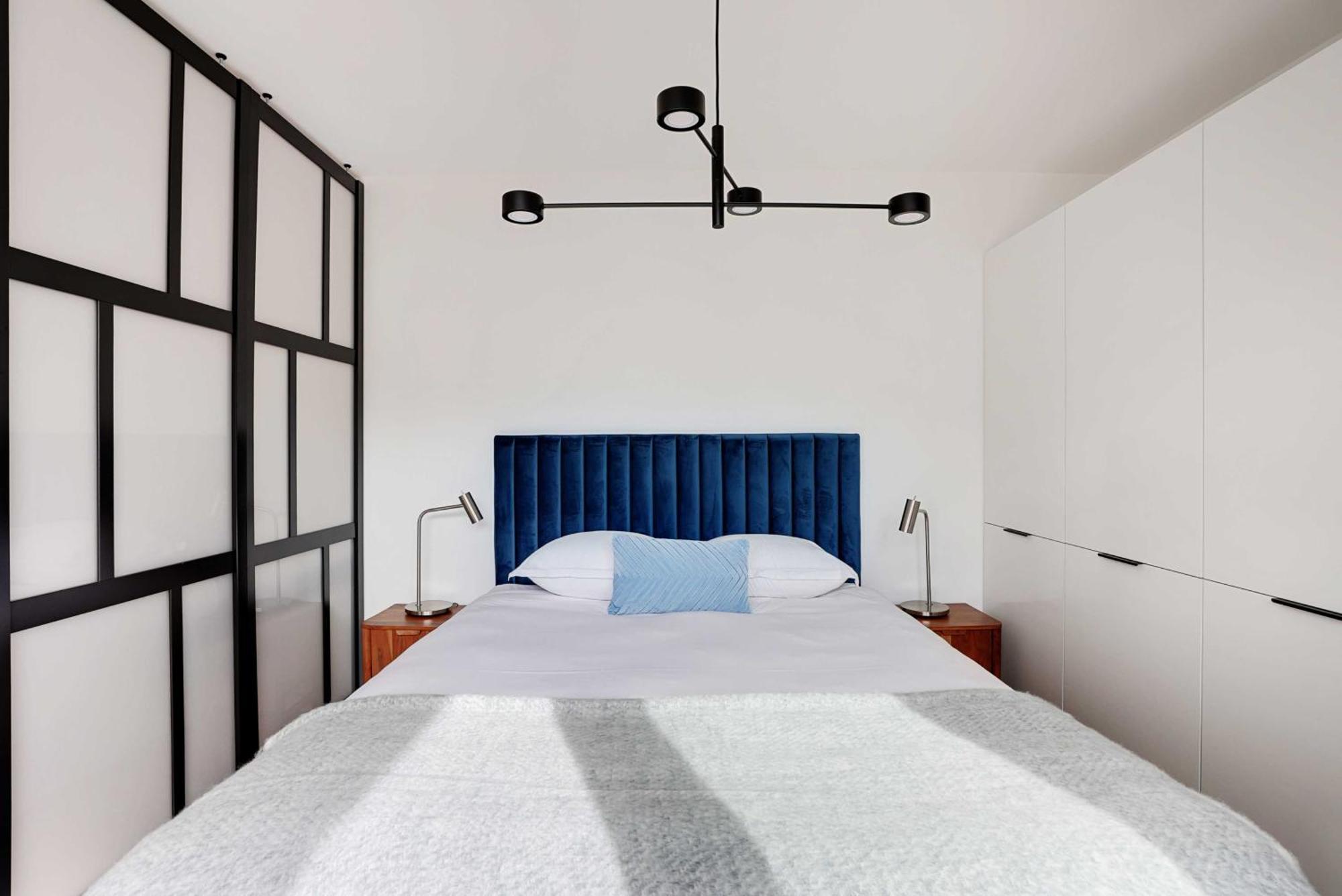 Raffinement Et Confort Dans Cette Residence A Levallois-Perret Esterno foto