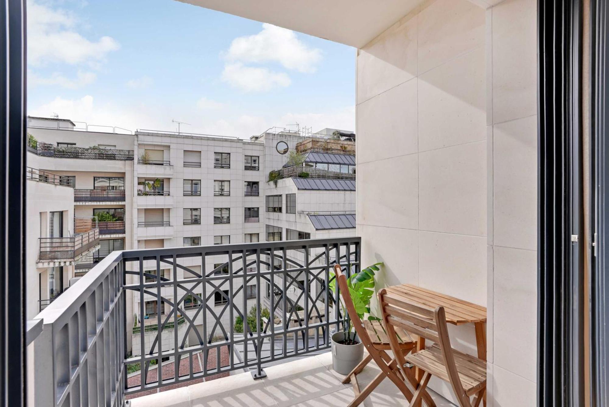 Raffinement Et Confort Dans Cette Residence A Levallois-Perret Esterno foto